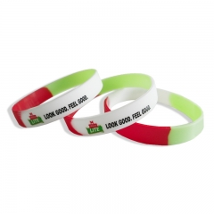 Colorful Silicone Wristband with Costom Logo in Wholesales 2